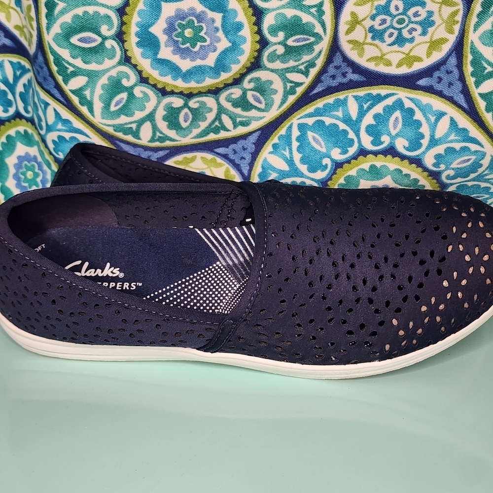 Clarks Cloudsteppers Breeze Emily Perforated Loafer Flats - Picture 3 of 7